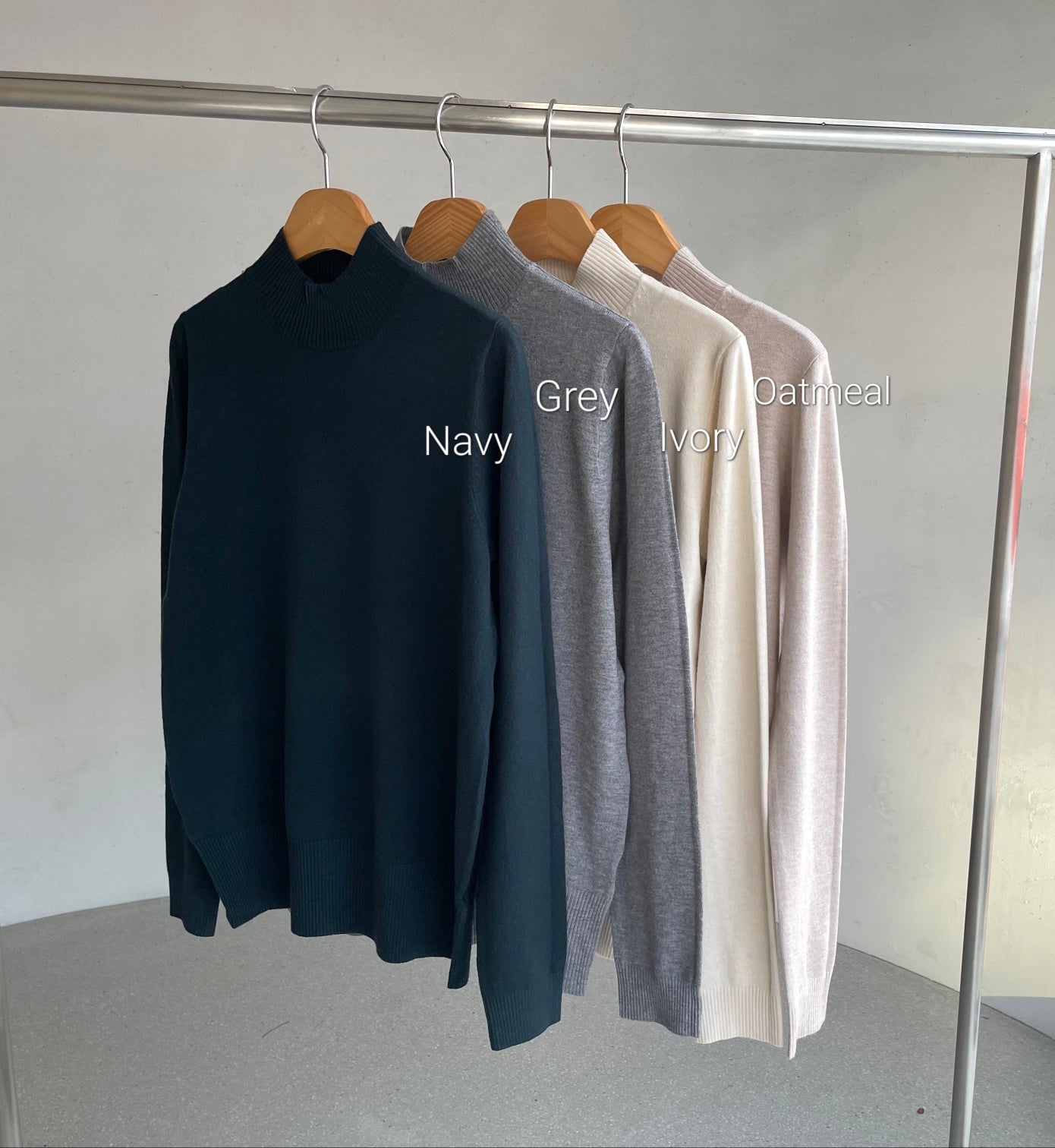 Daily Mock Neck Long SL Top