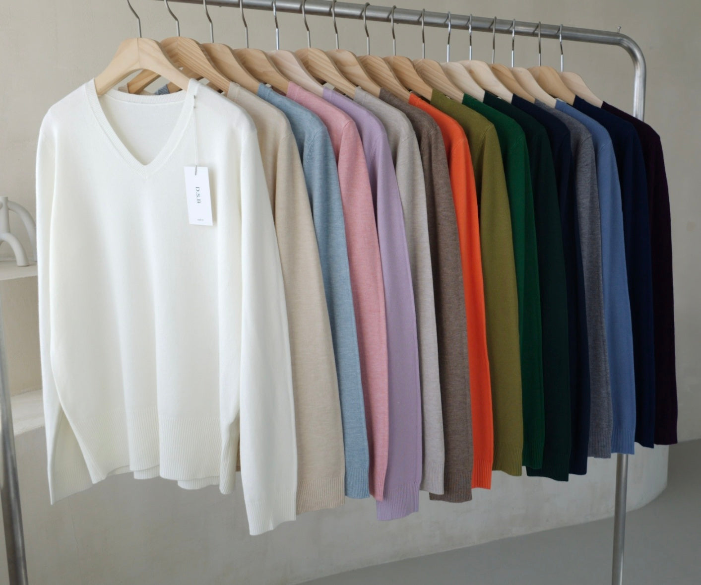 Daily V-Neck Knit Top
