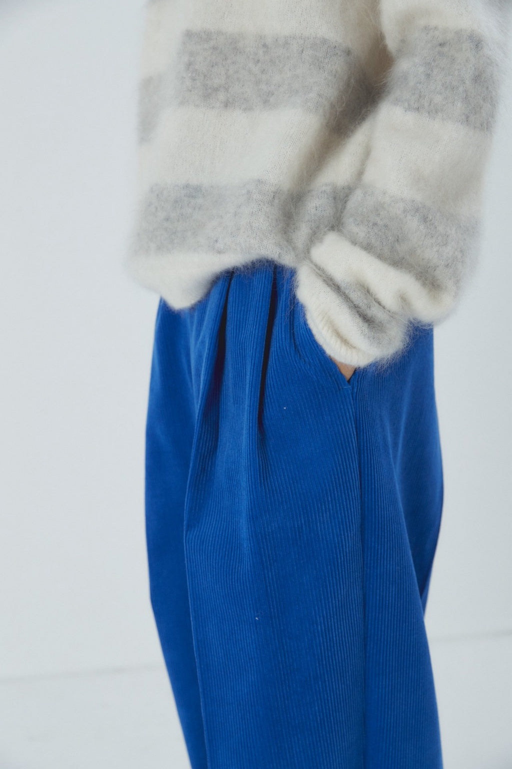 Corduroy Pleated Banding Pants