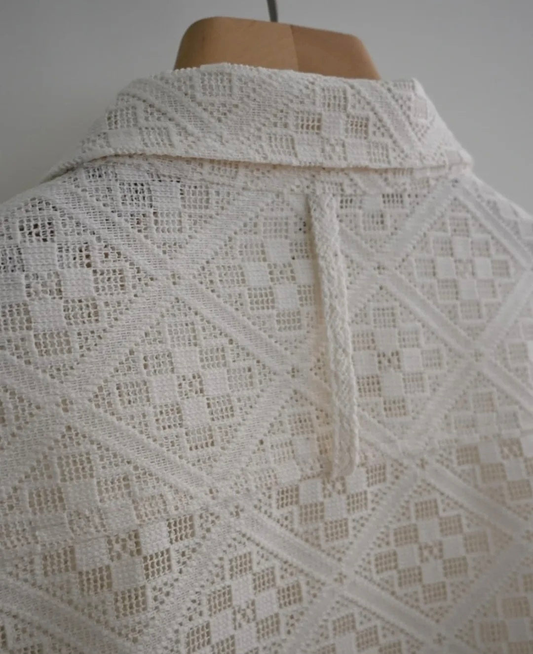Tile Lace Shirt