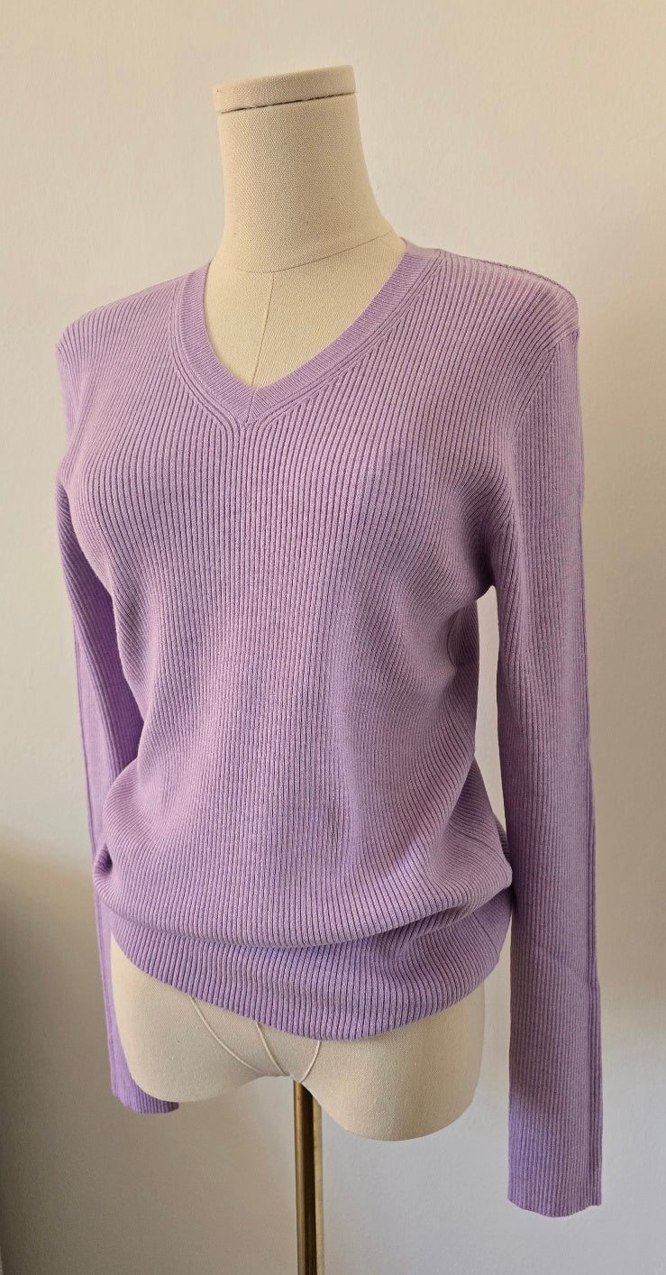 Extra Soft Spring V-Neck Ribbed Knit