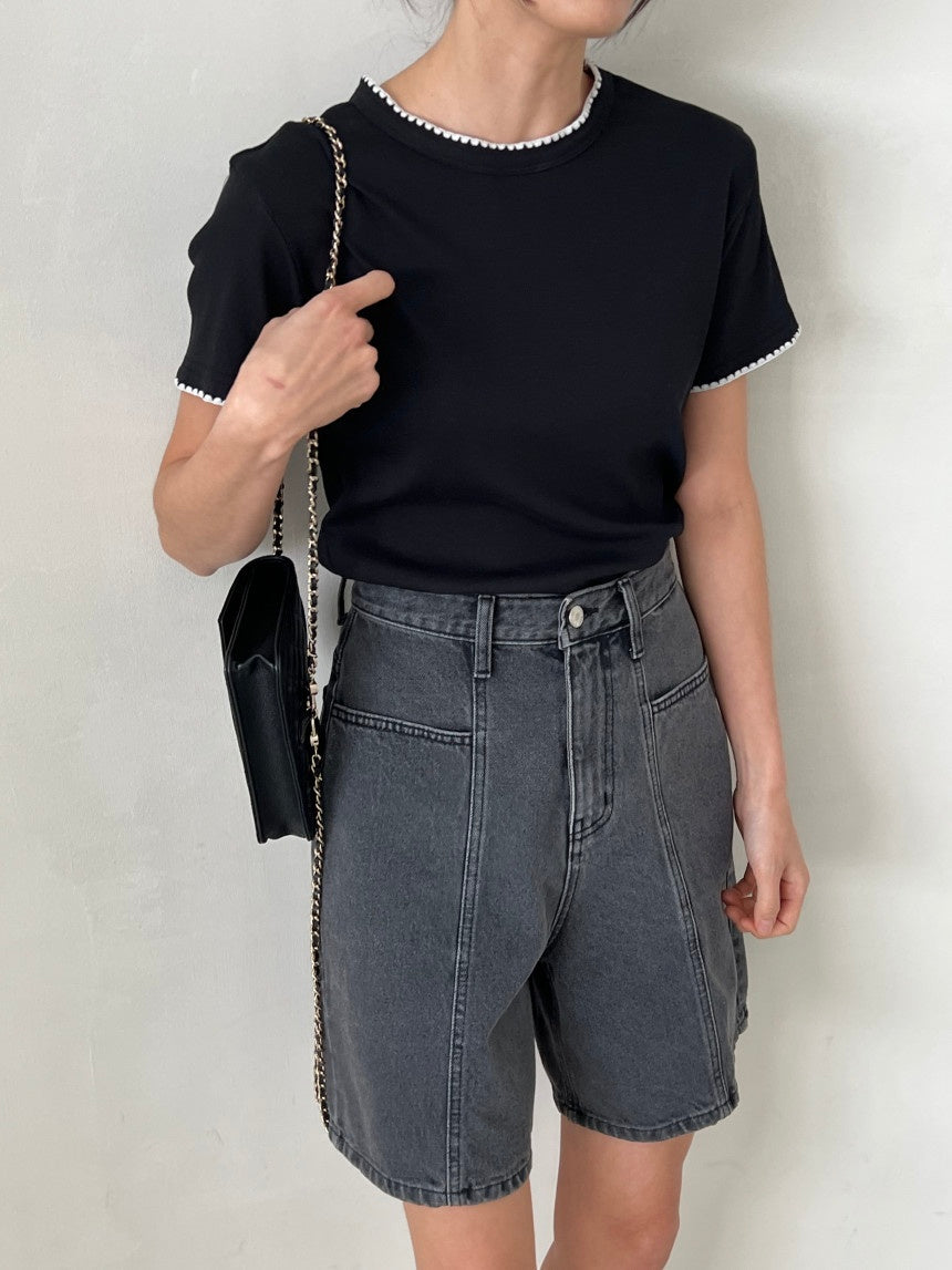 Slimming Cut-out Denim Short