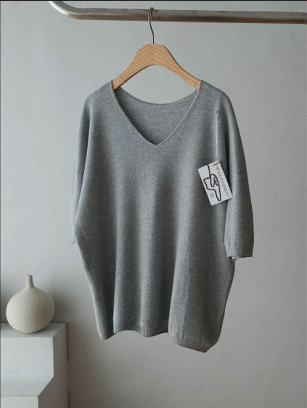 V-neck Short sleeve Knit Top