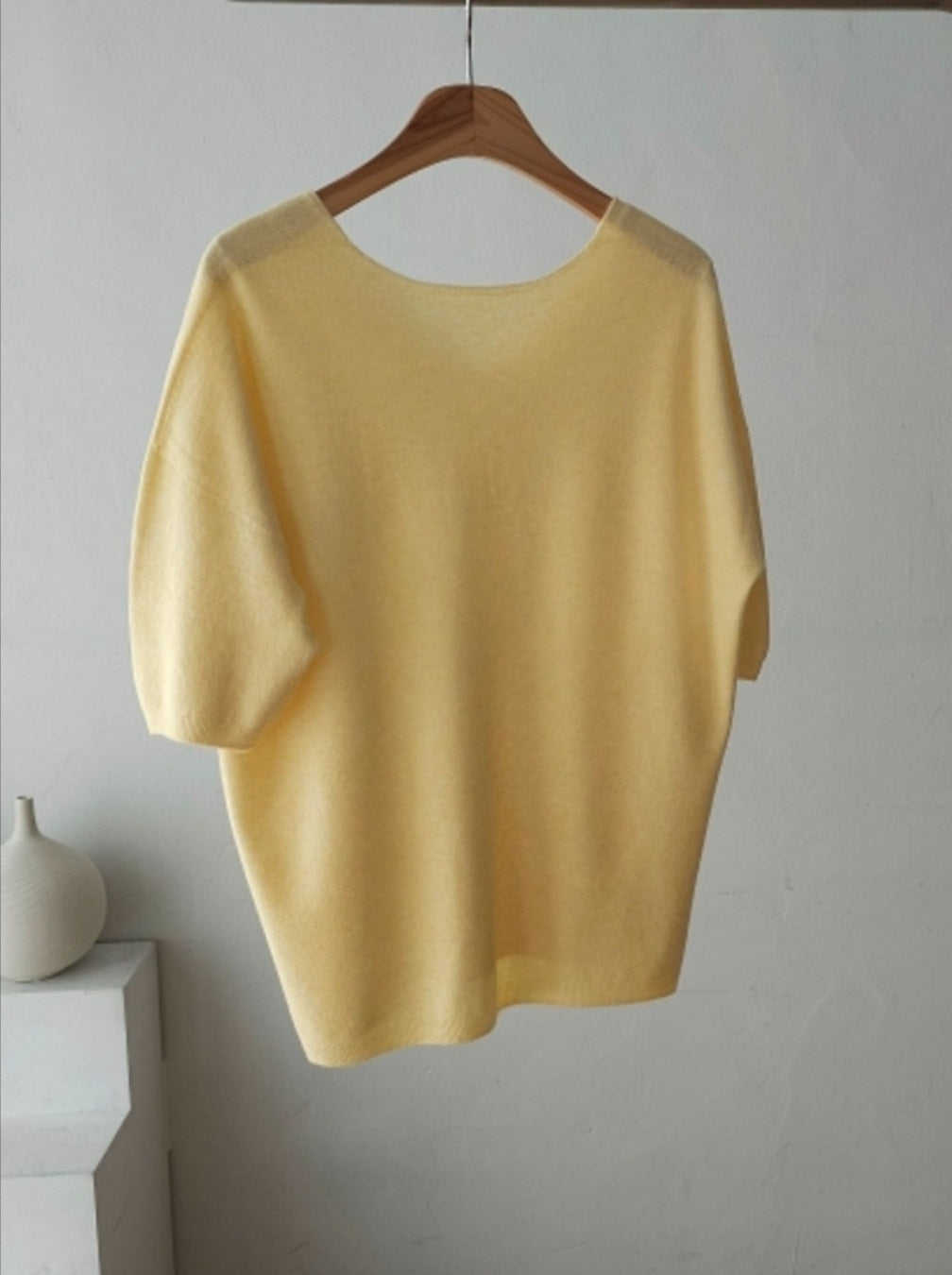 V-neck Short sleeve Knit Top