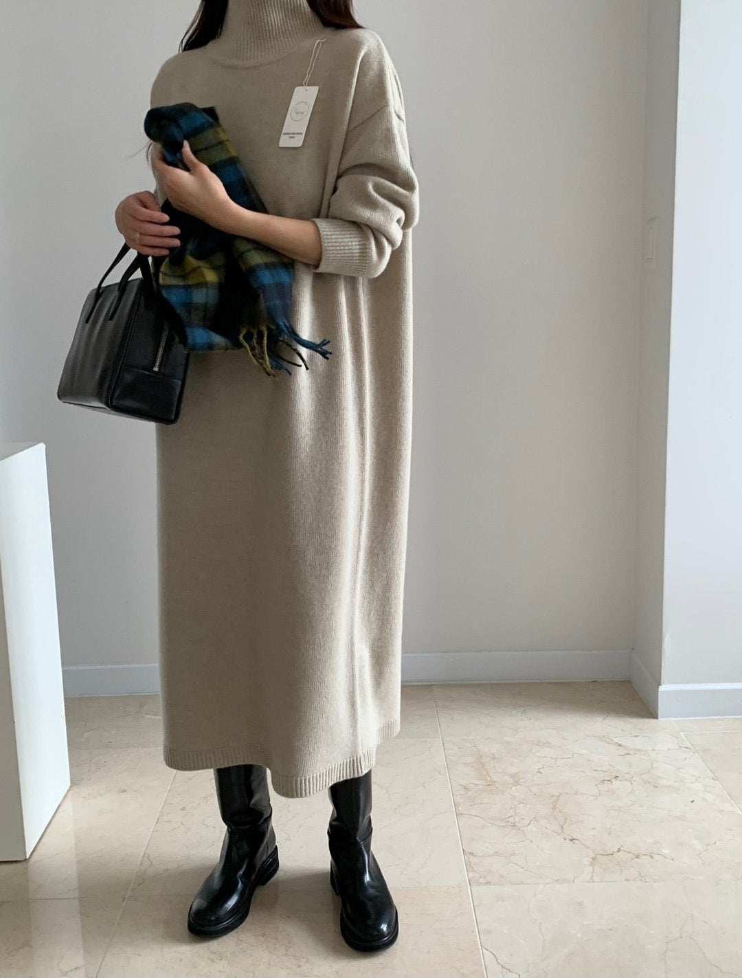 Yuri High-Neck Wool Dress