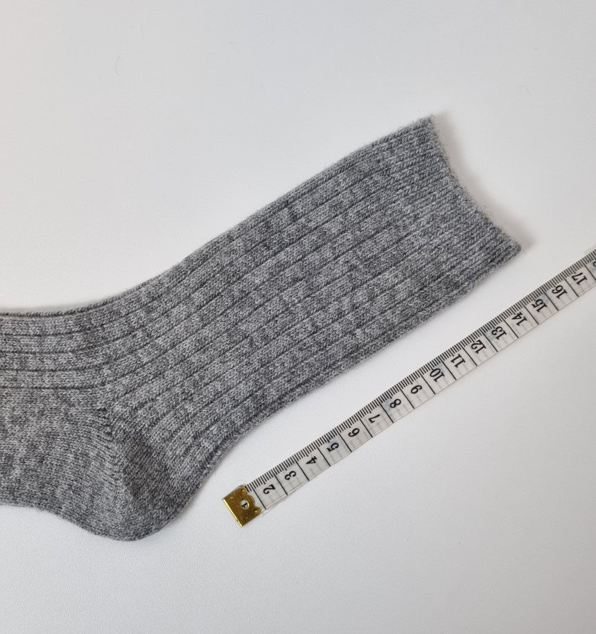 Wool Cashmere Ribbed Socks